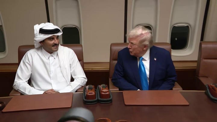 Trump welcomes Qatar leaders aboard Air Force One