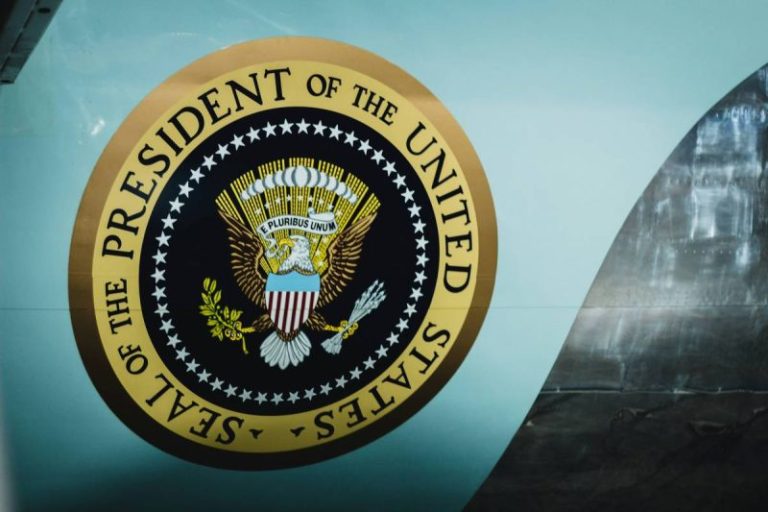 Crypto Market Update: Trump Address Cools Early Crypto Rebound